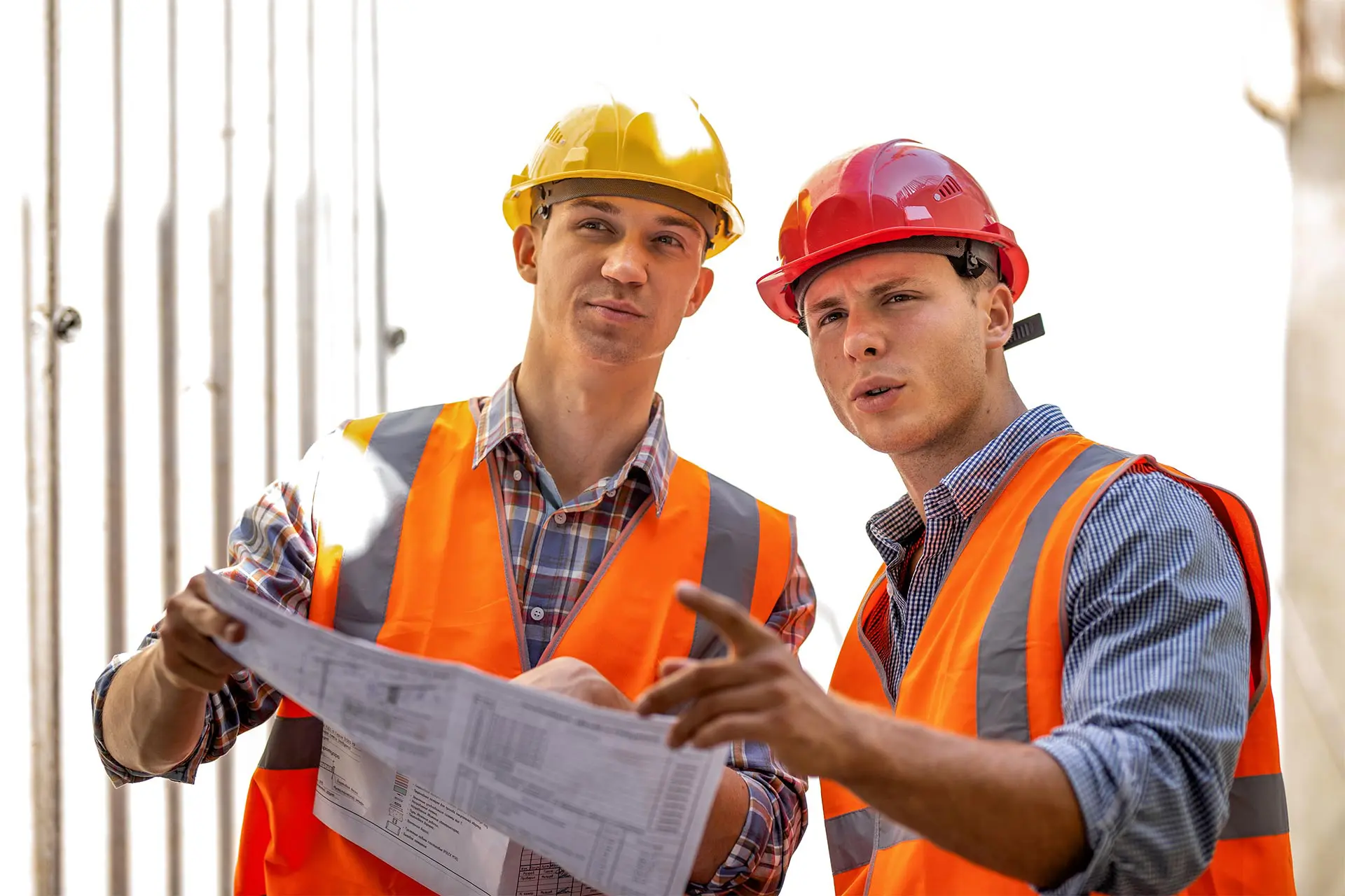 structural engineer and construction manager dress GJ7ULBE